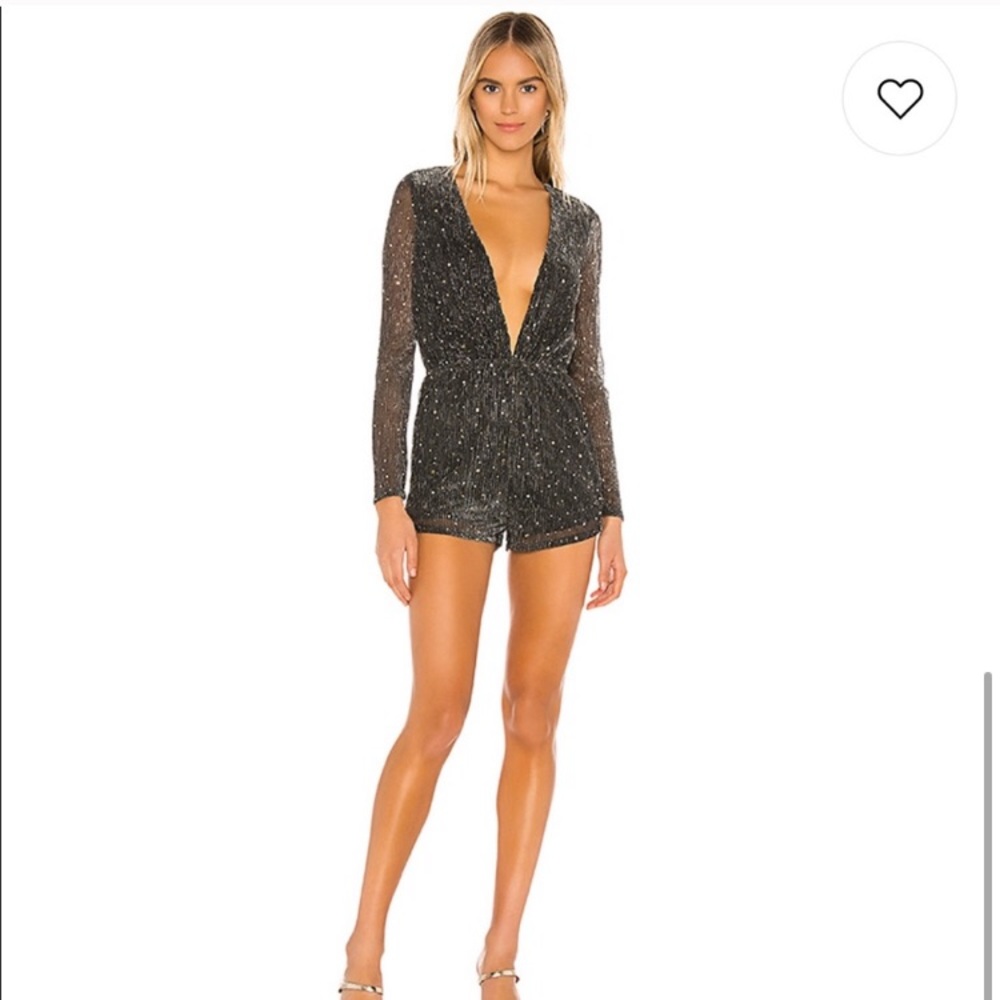 Long sleeve Super down sparky black romper!